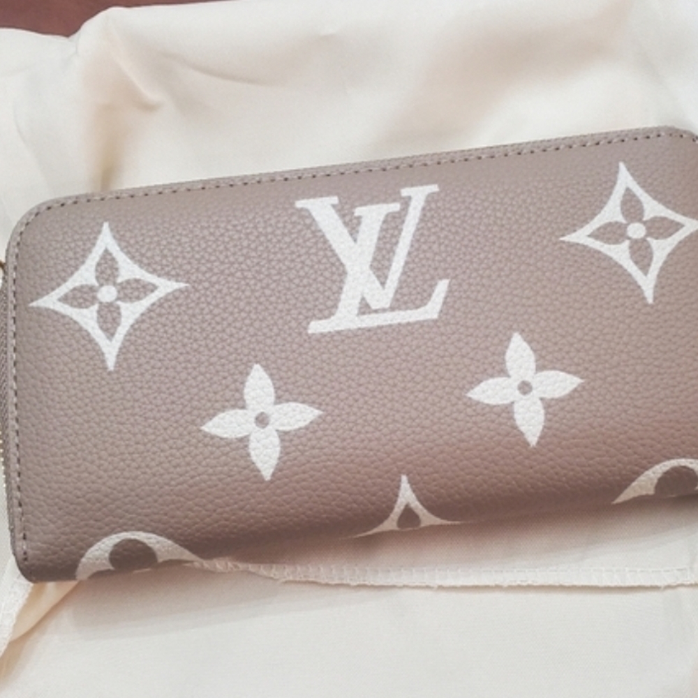 Beige And White Wallet